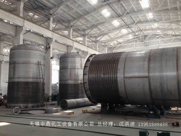 不銹鋼立式儲(chǔ)罐、碳鋼立式儲(chǔ)罐、立式儲(chǔ)罐 